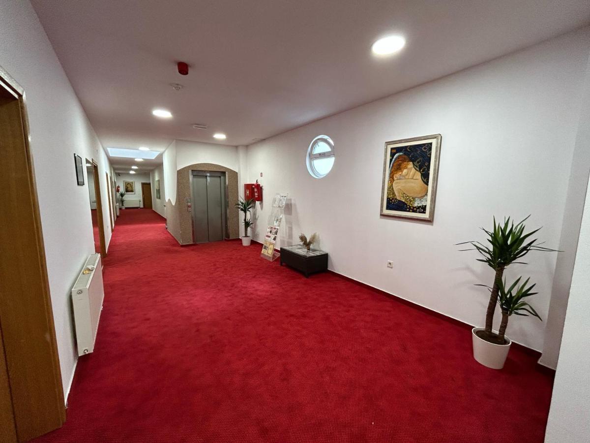 Rooms Laguna Sesvete Luaran gambar