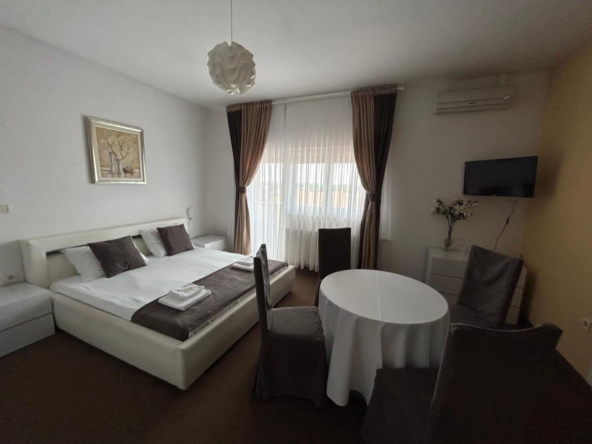 Rooms Laguna Sesvete Luaran gambar