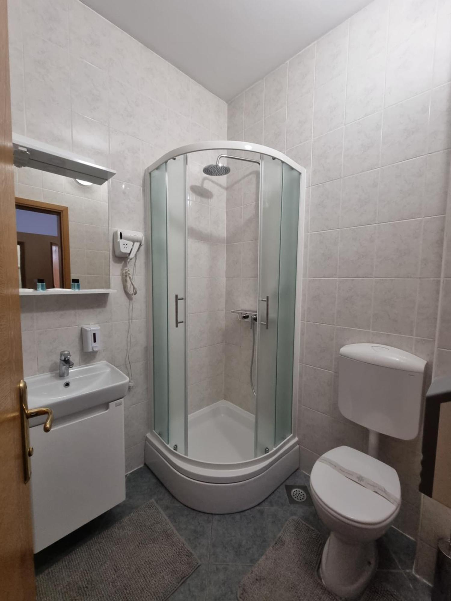 Rooms Laguna Sesvete Luaran gambar