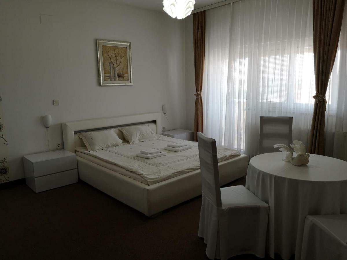 Rooms Laguna Sesvete Luaran gambar